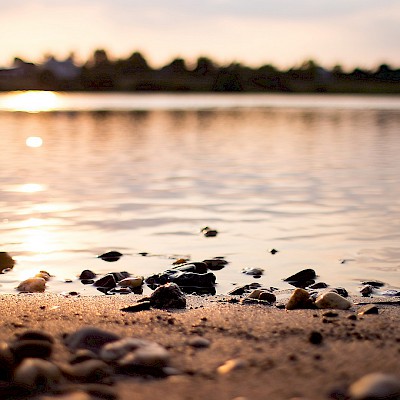 sandy-beach-on-the-rhine.jpg